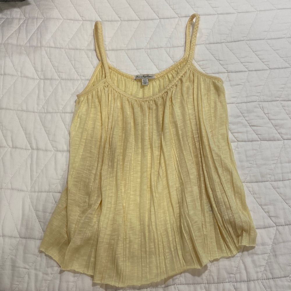 🟡 3/$15 American Eagle Yellow Top